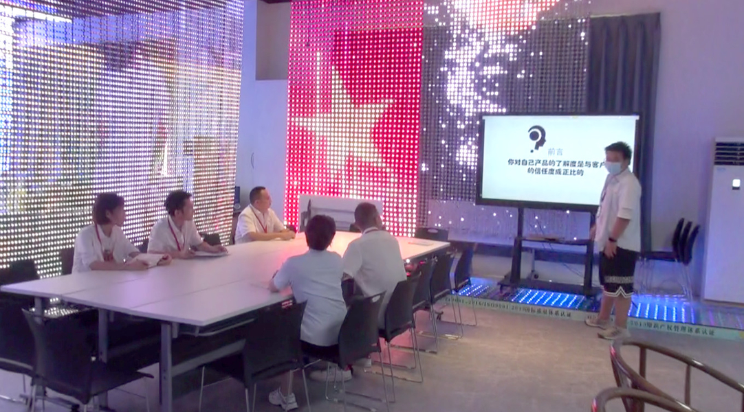 LA CHINE Shenzhen Xinhe Lighting Optoelectronics Co., Ltd. Profil de la société