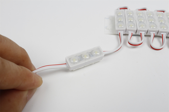 Module LED avec lentille 1.5W 1.8W 3W SMD 2835 5050 Lumière LED à injection étanche pour décoration d'éclairage extérieur