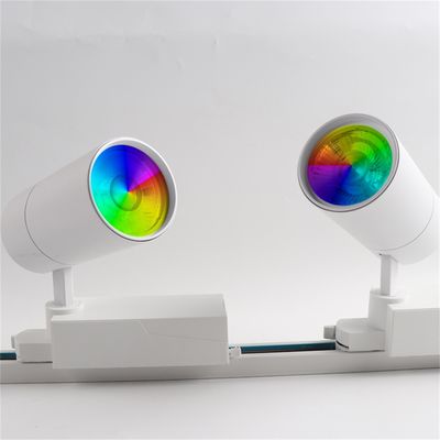 Système d'éclairage ferroviaire moderne LED Track Light avec réglage d'angle en alliage d'aluminium de 40 W RGBW 2000LM